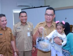 Pemkot Pangkalpinang Bagikan Bantuan Makanan untuk Anak Stunting