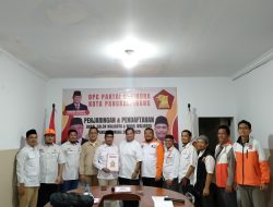 Rio Setiadi Kembalikan Formulir Pendaftaran Bacalon Wakil Walikota Pangkalpinang ke DPC Gerindra 