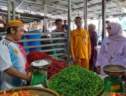 Pemkot Pangkalpinang Tinjau Harga Stok Bahan Pokok di Pasar dan Distributor 