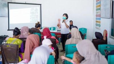 PT Timah Edukasi Warga Desa Lumut Soal Pencegahan Stunting