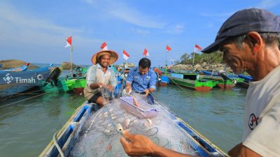 Bantuan Sosial untuk Masyarakat Pesisir, Gerakkan Ekonomi dan Ketahan Pangan