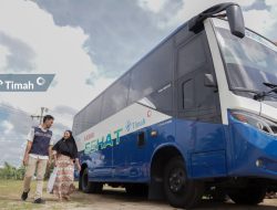 Mobil Sehat PT Timah Edukasi Tentang Pola Hidup Sehat