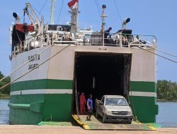 18 Truk Muatan Pasir dan Timah Balok dari Belitung Lolos Masuk Bangka