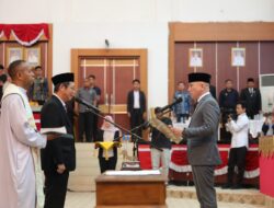 Agung Setiawan Resmi Dilantik Sebagai PAW, Ini Pesan Gubernur Hidayat