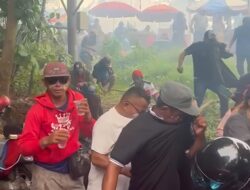 Demo di PT Timah Ricuh, Ribuan Massa Disemprot Gas Air Mata