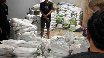 Grebek Gudang Milik Roki, Dittipidter Bareskrim Polri Amankan 28 Ton Timah